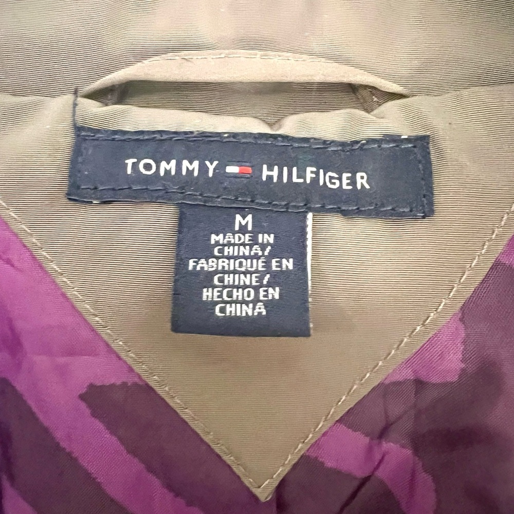 FINAL PRICE DROP: Tommy Hilfiger Taupe Trench Coat w/Purple Lining, Sz M, EUC! - Picture 2 of 10